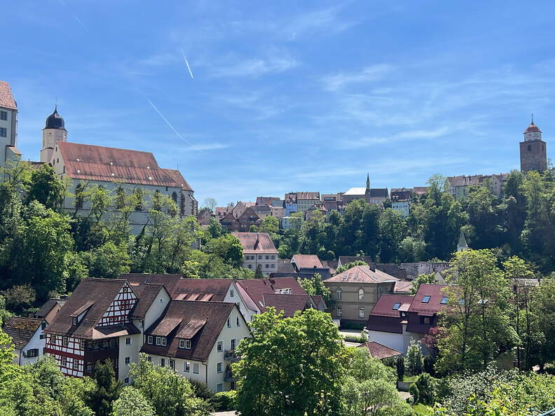 6A5718FD-9E19-4E83-BCAB-18935146012A