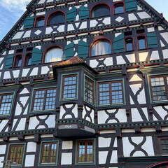 AAD496C8-ABFE-4B14-9A19-3F561F97A7F2